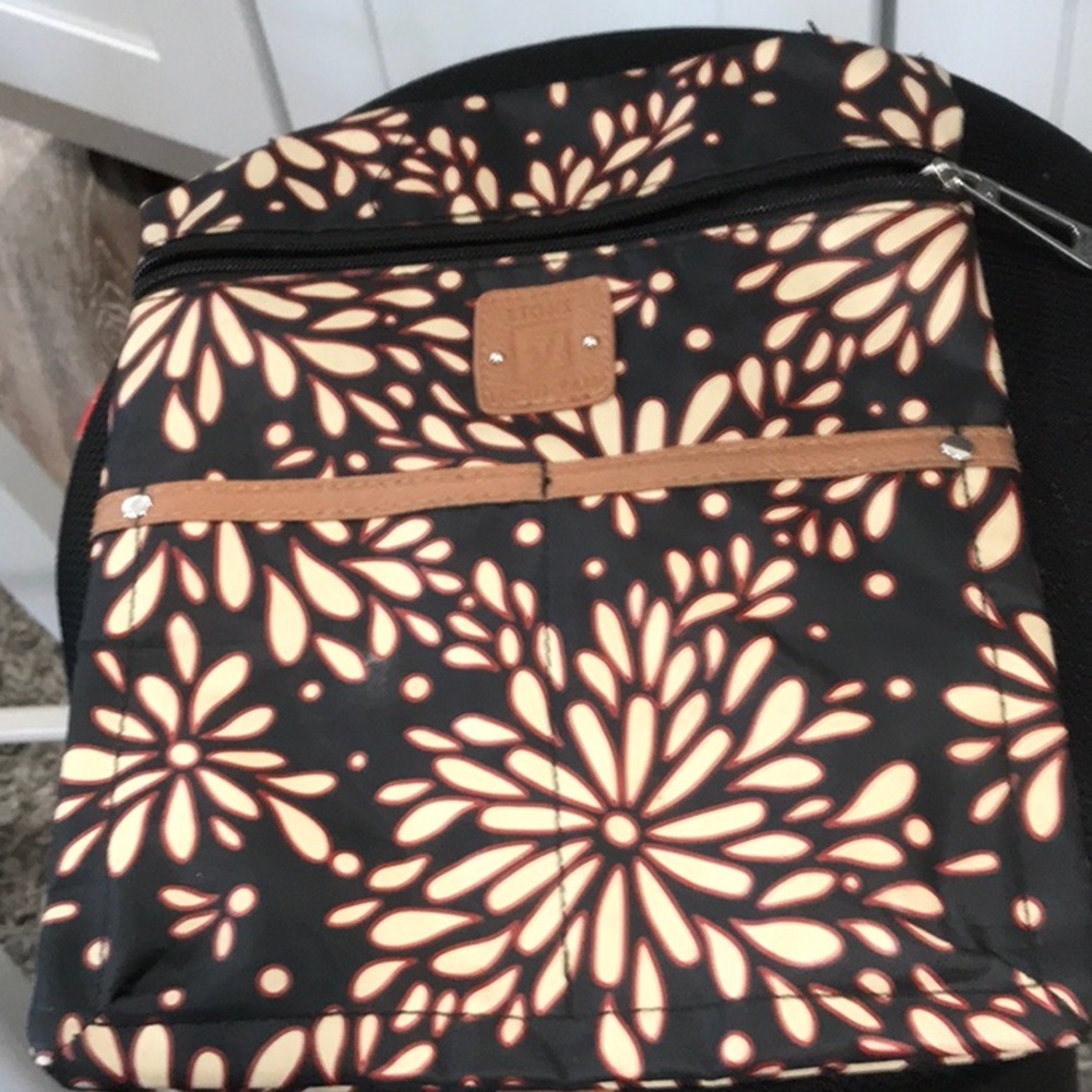 Stone Mountain Crossbody Black and Tan handbag with brown straps